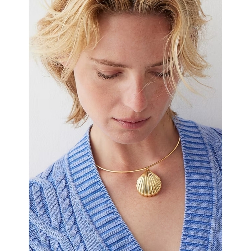 42. J.Crew Cable-knit V-neck cardigan sweater - Picture 7 of 10